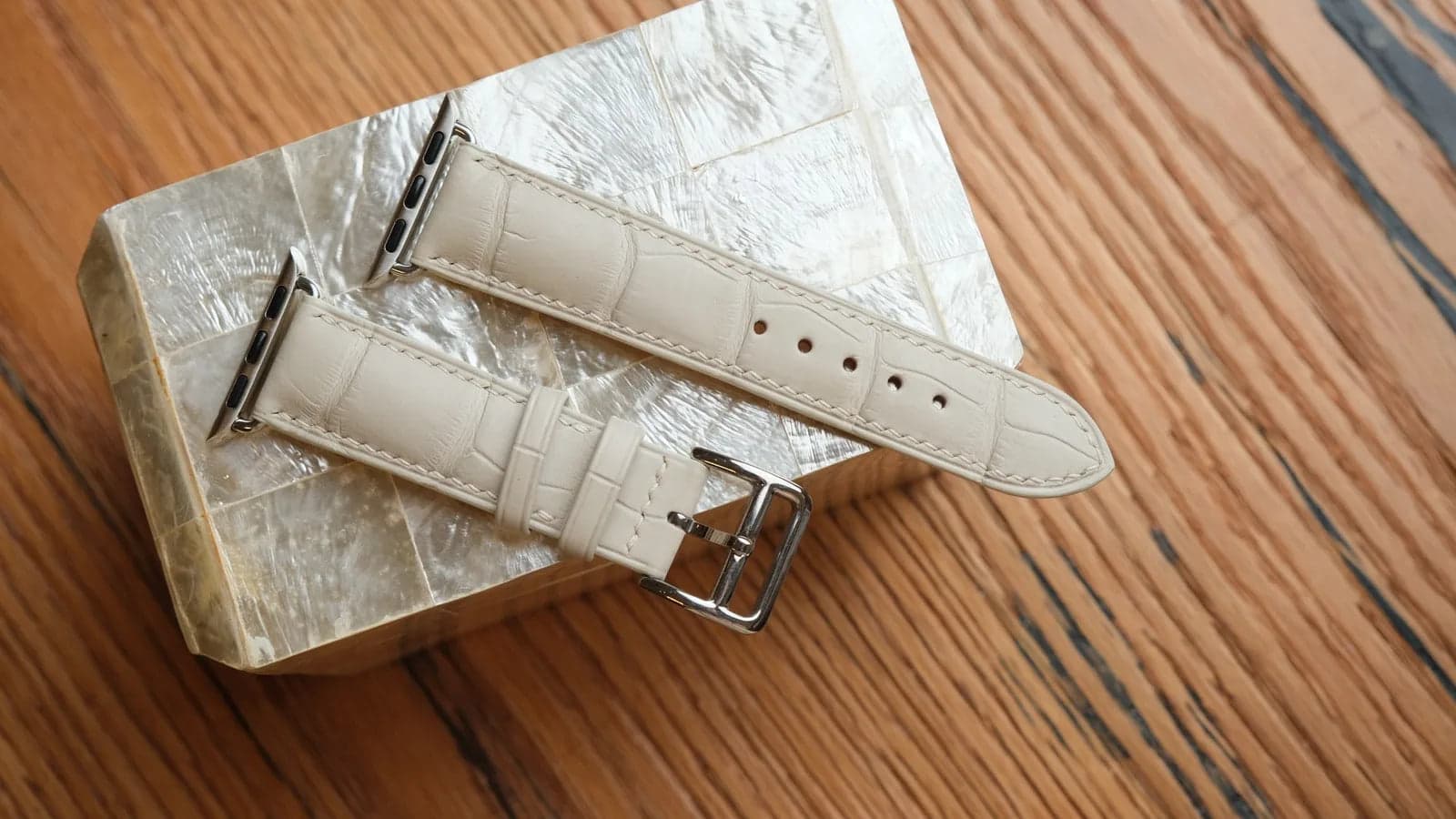 Black Alligator Leather Watch Strap for Apple Watch